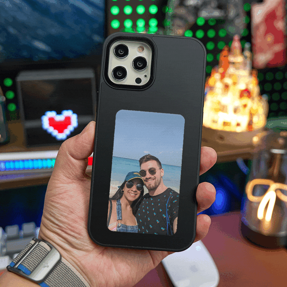 E-INK CASE™ (IPHONE)